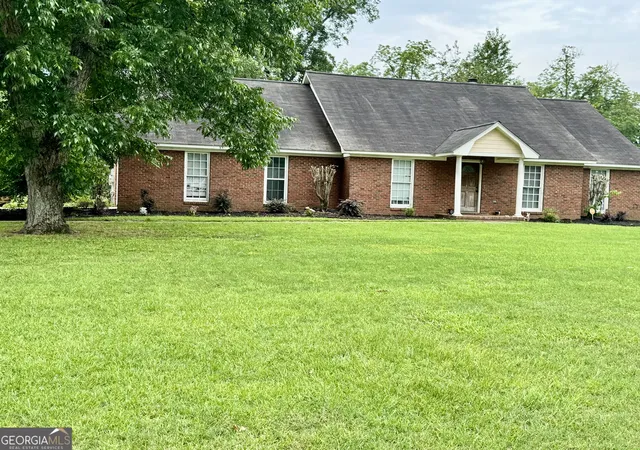 Homes for sale in Leesburg, GA | 104 Winchester Dr, Leesburg, GA 31763 | MLS# 10782061