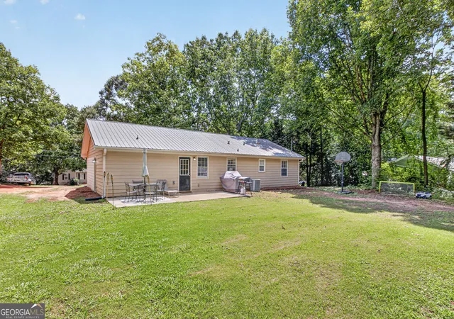 31st image of 216 Brooks Ln, Winder, GA 30680 | MLS# 10822373