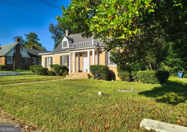 Photo 1 of Single family home for sale at 1329 Winton Ave, Macon, GA 31204 | MLS# 10836722 | Listing updated on 2026-09-14
