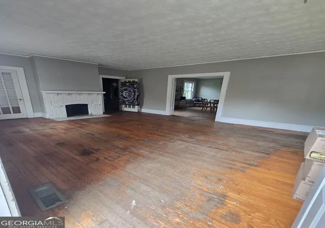 Photo 3 of Single family home for sale at 1329 Winton Ave, Macon, GA 31204 | MLS# 10836722 | Listing updated on 2026-09-14