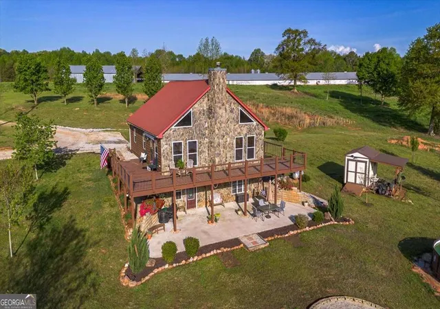 Photo 3 of Sale Pending at 406 Abc Farm Rd, Royston, GA 30662 | MLS# 10626741 | Listing updated on 2025-12-08