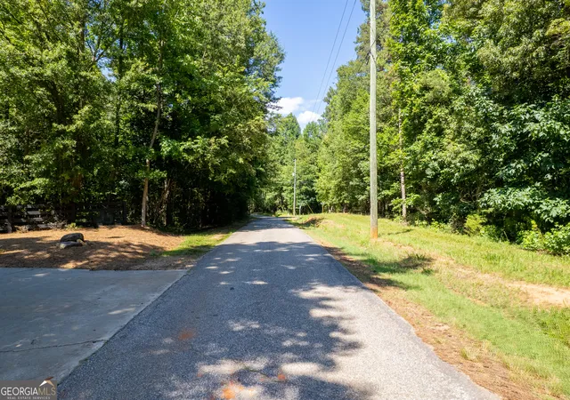 Homes for sale in Lavonia, GA | 0 Brittany Cove Circle, Lavonia, GA 30553 | MLS# 10435991
