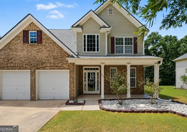 2nd image of 140 Revolutionary Dr, Hampton, GA 30228 | MLS# 10820902