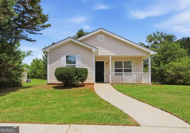 Photo 1 of Sale Pending at 222 Dove Pl, Social Circle, GA 30025 | MLS# 10791036 | Listing updated on 2026-09-01