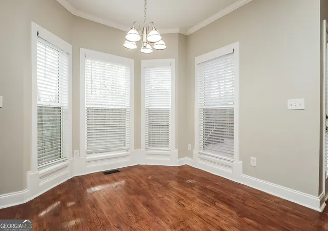 Photo 3 of Single family home for sale at 1515 Royce Dr, Locust Grove, GA 30248 | MLS# 10757167 | Listing updated on 2026-09-28