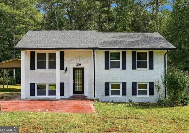 Photo 1 of Single family home for sale at 240 Merlin Pl, Athens, GA 30606 | MLS# 10880400 | Listing updated on 2026-10-29