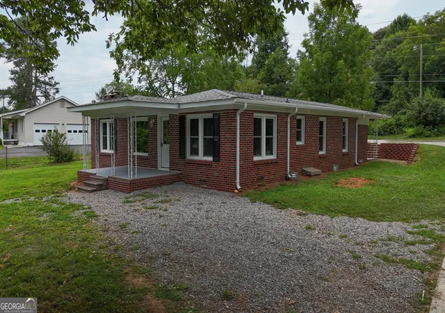 1st image of 2292 Blacksnake Rd, Mount Airy, GA 30563 | MLS# 10805686