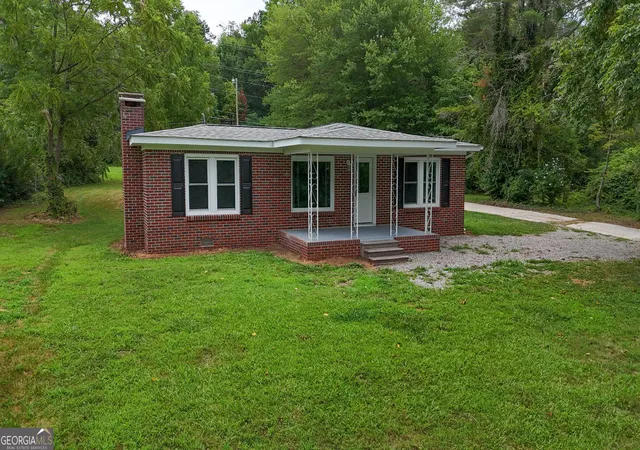 4th image of 2292 Blacksnake Rd, Mount Airy, GA 30563 | MLS# 10805686