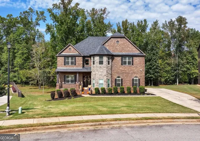 Photo 1 of Single family home for sale at 2214 Golden Eagle Dr, Locust Grove, GA 30248 | MLS# 10710621 | Listing updated on 2026-09-20