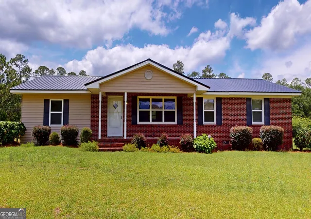 Homes for sale in Swainsboro, GA | 111 Patti Ln, Swainsboro, GA 30401 | MLS# 10787071