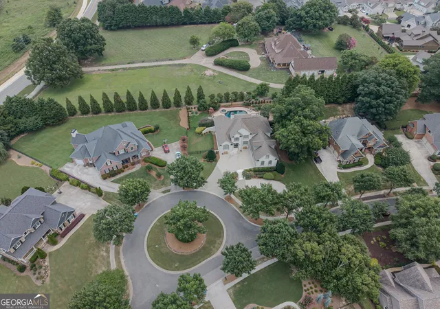 Photo 3 of Single family home for sale at 2645 Shumard Oak Dr, Braselton, GA 30517 | MLS# 10803006 | Listing updated on 2026-09-15