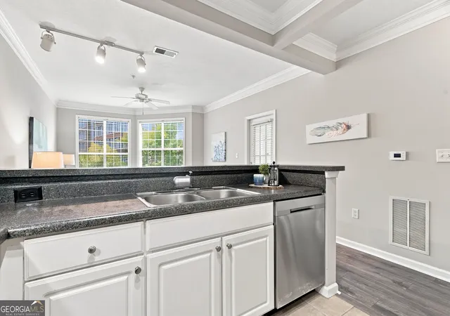 Photo 3 of Condo for sale at 4102 Westchester Rdg Ne, Atlanta, GA 30329 | MLS# 10820733 | Listing updated on 2026-10-04