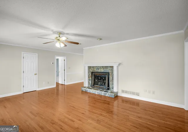 Photo 3 of Single family home for sale at 135 Tramore Tr, Tyrone, GA 30290 | MLS# 10804094 | Listing updated on 2026-08-15
