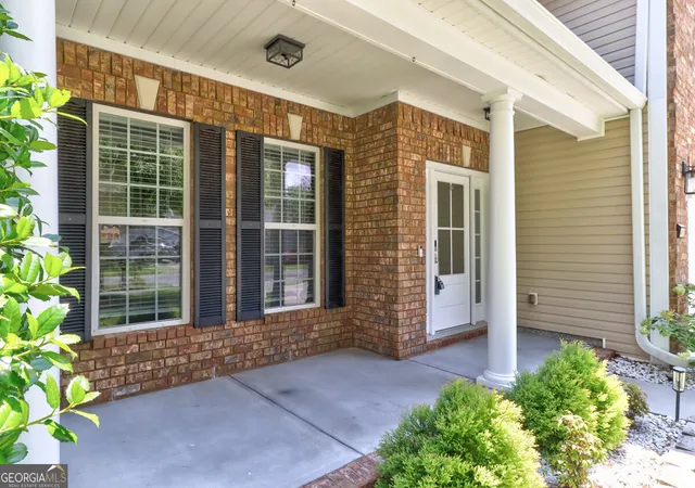 Photo 2 of Sale Pending at 411 Plantation Pl, Rincon, GA 31326 | MLS# 10824432 | Listing updated on 2026-08-24