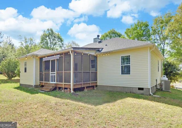 4th image of 280 Willis Rd, Lavonia, GA 30553 | MLS# 10725892