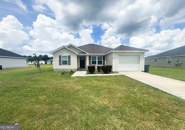 Photo 2 of Single family home for sale at 6005 Virginia Pine Ave, Statesboro, GA 30458 | MLS# 10806622 | Listing updated on 2026-09-03