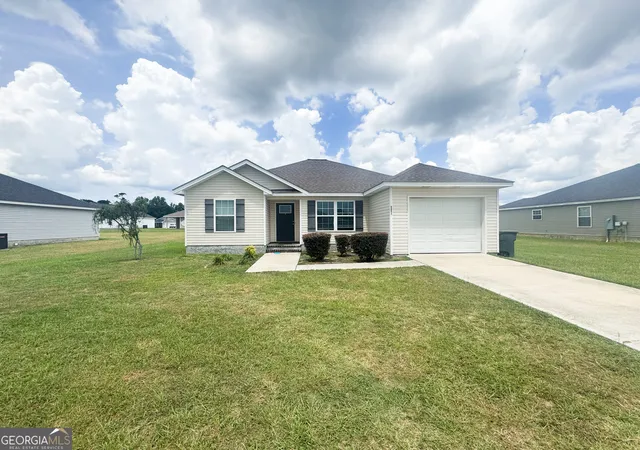 Photo 3 of Single family home for sale at 6005 Virginia Pine Ave, Statesboro, GA 30458 | MLS# 10806622 | Listing updated on 2026-09-03