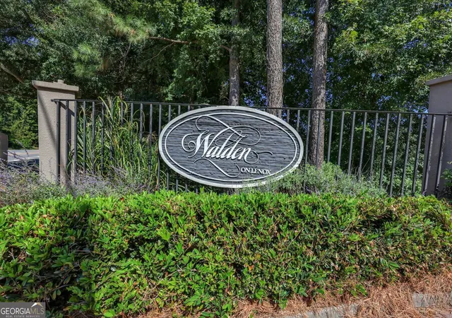 Condo for sale at 44 St Claire Ln NE, Atlanta, GA 30324 | MLS# 10879033