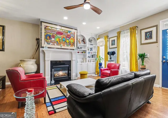 3rd image of 1180 Ridenour Blvd Nw #5, Kennesaw, GA 30152 | MLS# 10727500