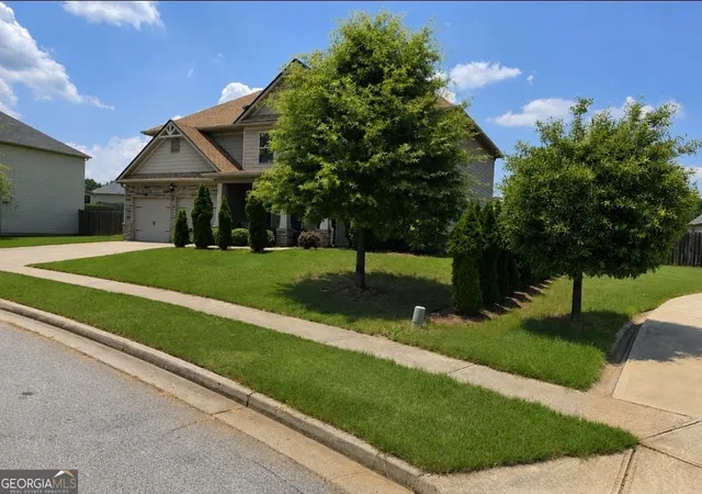 3rd image of 65 Foxgrove Cv, Covington, GA 30014 | MLS# 10800019