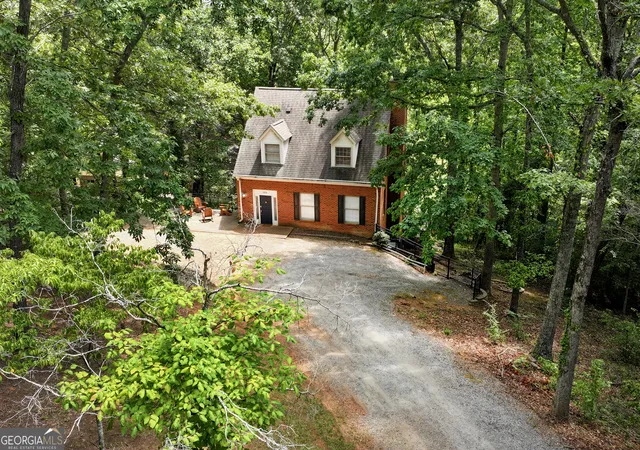 3rd image of 3978 Pine Shore Cir, Gainesville, GA 30501 | MLS# 10771101