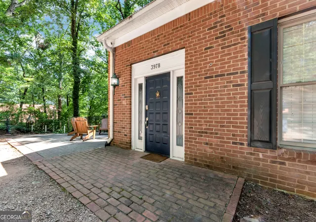 4th image of 3978 Pine Shore Cir, Gainesville, GA 30501 | MLS# 10771101