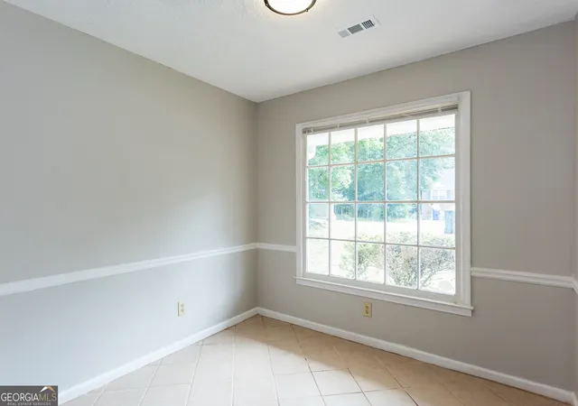 4th image of 1676 Winchester Wy, Conyers, GA 30013 | MLS# 10773187