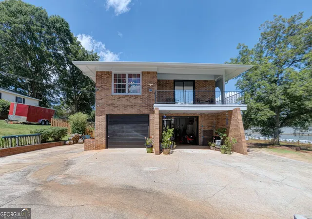 Photo 3 of Single family home for sale at 1245 Mooty Bridge Road, Lagrange, GA 30240 | MLS# 10829926 | Listing updated on 2026-09-03