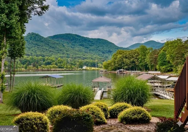 Photo 2 of Single family home for sale at 577 Beech Cove Dr, Hiawassee, GA 30546 | MLS# 10822787 | Listing updated on 2026-08-24