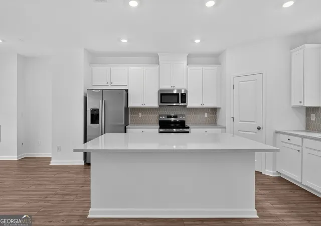 Photo 3 of Townhouse for sale at 5818 Schelton Pl Se, Mableton, GA 30126 | MLS# 10787723 | Listing updated on 2026-09-16