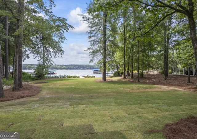 Photo 3 of Single family home for sale at 1301 Grayson Pointe Dr, Buckhead, GA 30625 | MLS# 10734102 | Listing updated on 2026-09-18