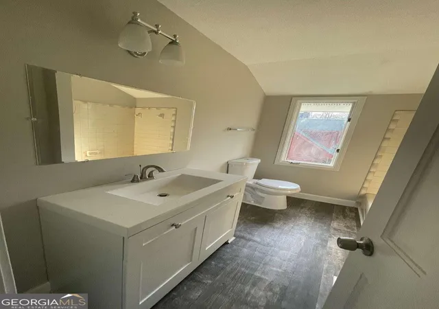 Photo 4 of Single family home for sale at 2105 Honeybee Creek Dr, Griffin, GA 30224 | MLS# 10297097 | Listing updated on 2026-08-08