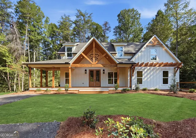 Photo 2 of Sale Pending at 300 Rainmore Dr, Dahlonega, GA 30533 | MLS# 10835500 | Listing updated on 2026-09-14