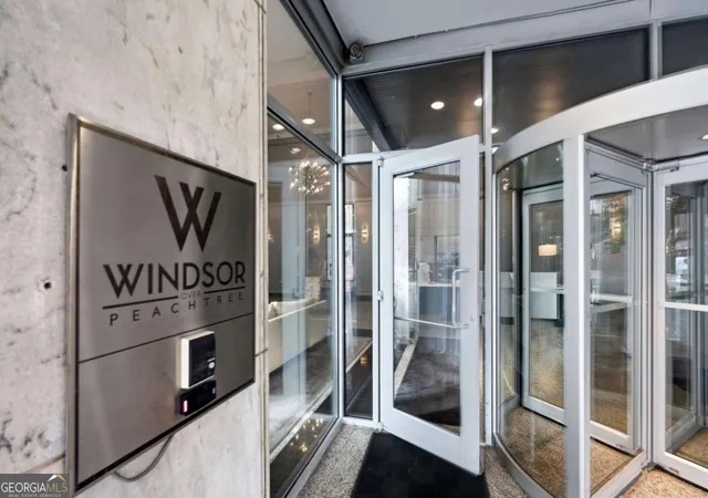 Photo 4 of Condo for sale at 620 Peachtree St Ne #1613, Atlanta, GA 30308 | MLS# 10823049 | Listing updated on 2026-09-23