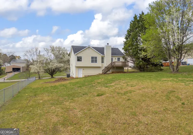 Homes for sale in Auburn, GA | 301 Jonaquil Ave, Auburn, GA 30011 | MLS# 10718374