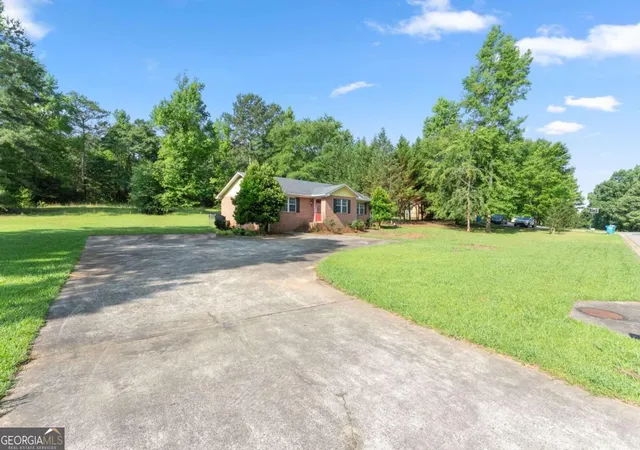 Homes for sale in Athens, GA | 175 Big Oak Cir, Athens, GA 30605 | MLS# 10784406