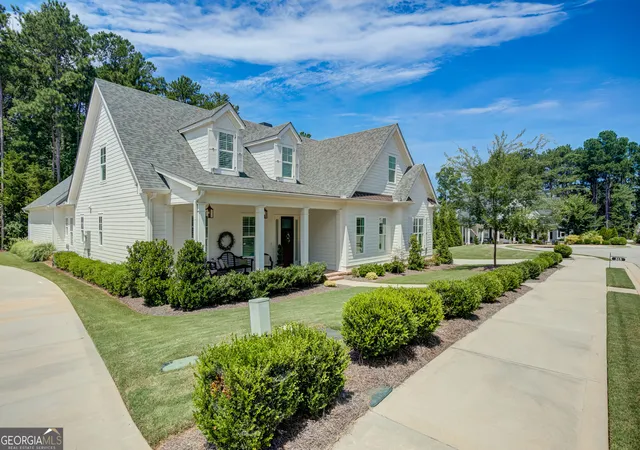 Photo 3 of Single family home for sale at 315 Traditions Wy, Senoia, GA 30276 | MLS# 10832029 | Listing updated on 2026-09-10