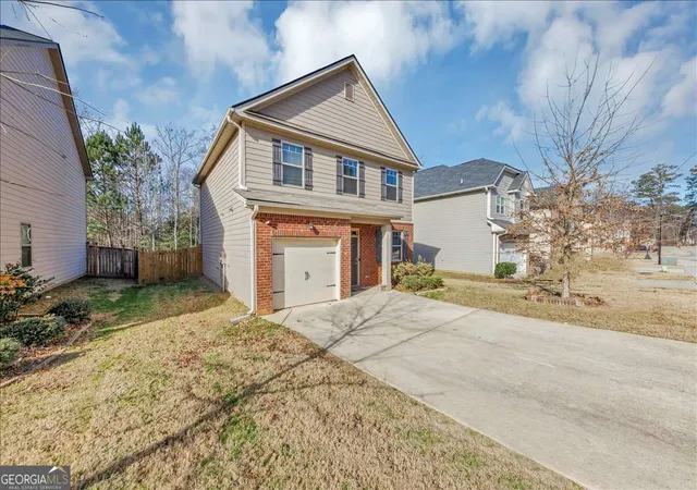 Photo 3 of Single family home for sale at 11945 Lovejoy Xing Way, Hampton, GA 30228 | MLS# 10802723 | Listing updated on 2026-07-25
