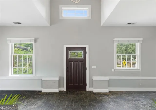 3rd image of 1072 Monroe Dr Ne, Atlanta, GA 30306 | MLS# 10755148