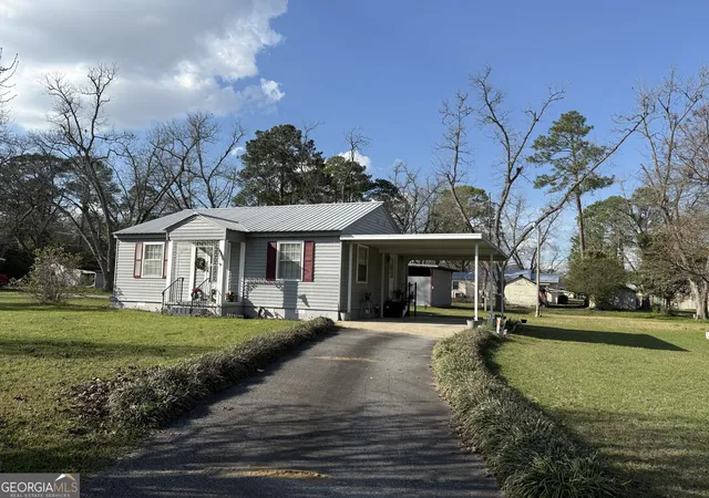 Photo 3 of Sale Pending at 122 Edgewood Dr, Cordele, GA 31015 | MLS# 10793730 | Listing updated on 2026-08-05