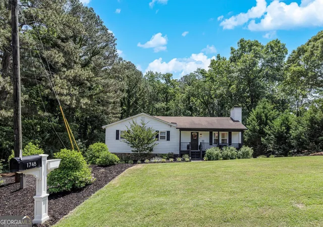 2nd image of 1748 Toonigh Rd, Canton, GA 30115 | MLS# 10815945