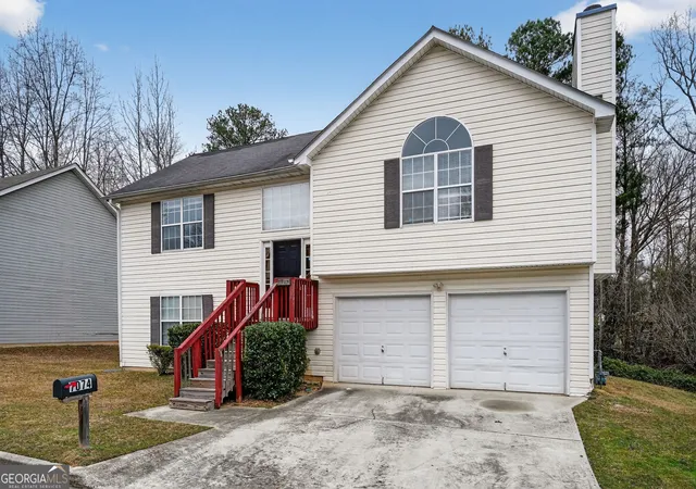 3rd image of 7074 Brecken Pl, Lithonia, GA 30058 | MLS# 10669261