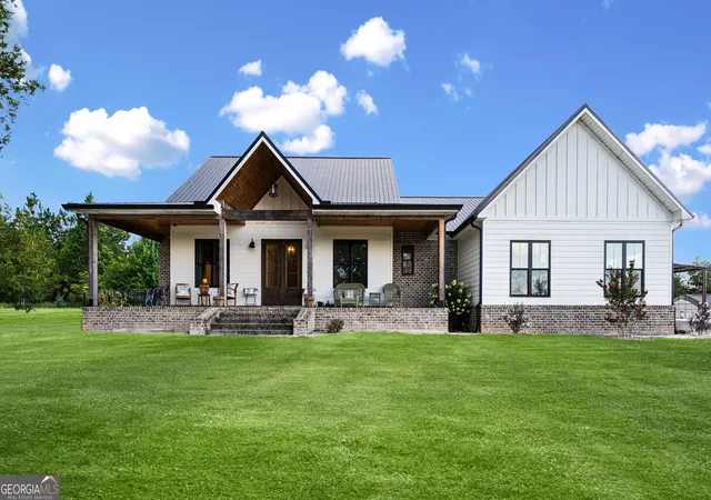 Photo 1 of Sale Pending at 107 Lonnie Johnson Rd, Hazlehurst, GA 31539 | MLS# 10823017 | Listing updated on 2026-08-25