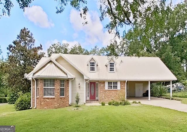 Photo 1 of Sale Pending at 9 25th Street Ne, Cairo, GA 39828 | MLS# 10809616 | Listing updated on 2026-08-11