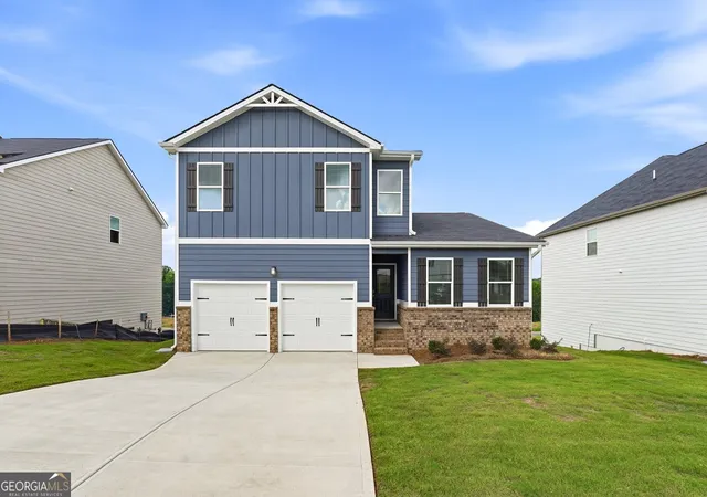 Photo 2 of Sale Pending at 717 Lipizzan Tr, Hogansville, GA 30230 | MLS# 10756289 | Listing updated on 2026-08-19
