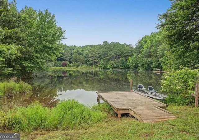 2nd image of 124 Chrissy Dr, Temple, GA 30179 | MLS# 10776153