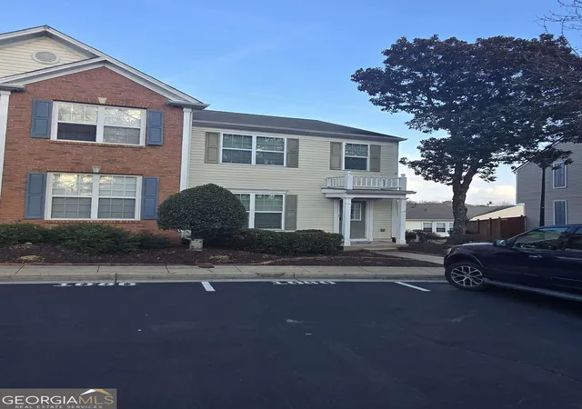 3rd image of 1090 Kilmington Ct, Alpharetta, GA 30009 | MLS# 10699685