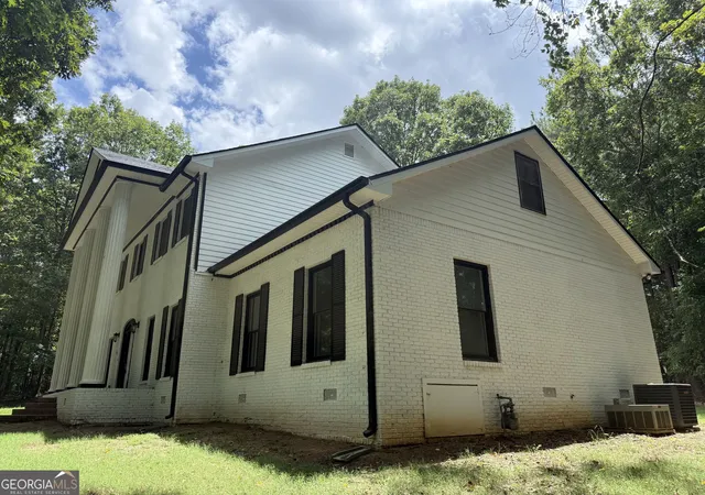 Photo 2 of Single family home for sale at 275 Allie Dr, Mcdonough, GA 30252 | MLS# 10813125 | Listing updated on 2026-10-18