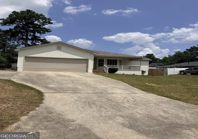 Photo 2 of Sale Pending at 4379 Ridge Valley Dr, Augusta, GA 30909 | MLS# 10799252 | Listing updated on 2026-08-25