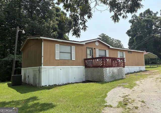 1st image of 784 Lakeland Dr, Toccoa, GA 30577 | MLS# 10817485